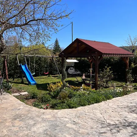 Casa de Férias Greenview Drenovo (Sofia)