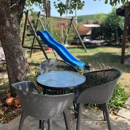 Greenview Casa de Férias Drenovo (Sofia)